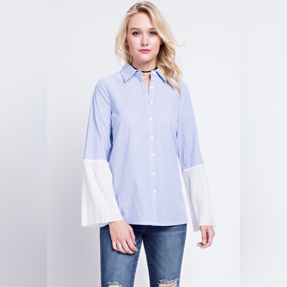 Light blue and white pinstripe button up - Picture 1 of 8